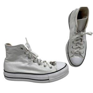 Converse White High-Top Platform Sneakers size 9 Chuck Taylor All Star Lift Shoe